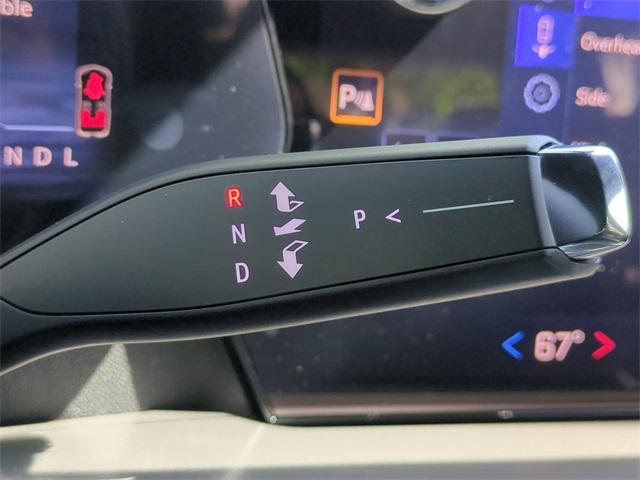 new 2025 Chevrolet Traverse car, priced at $42,532