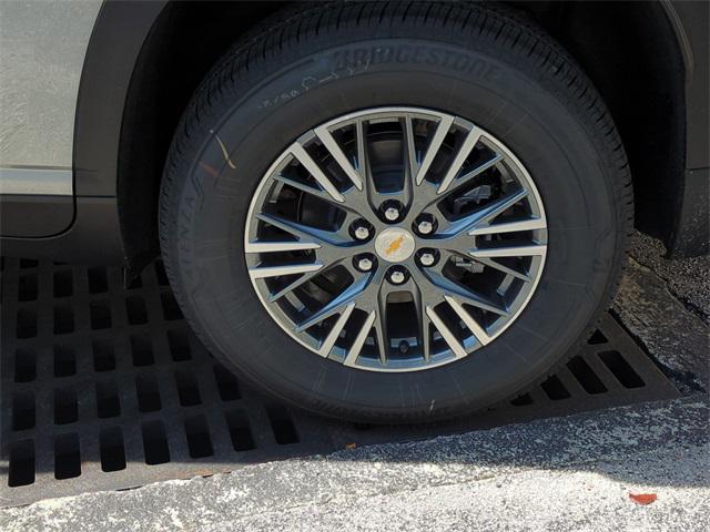 new 2025 Chevrolet Traverse car, priced at $42,532