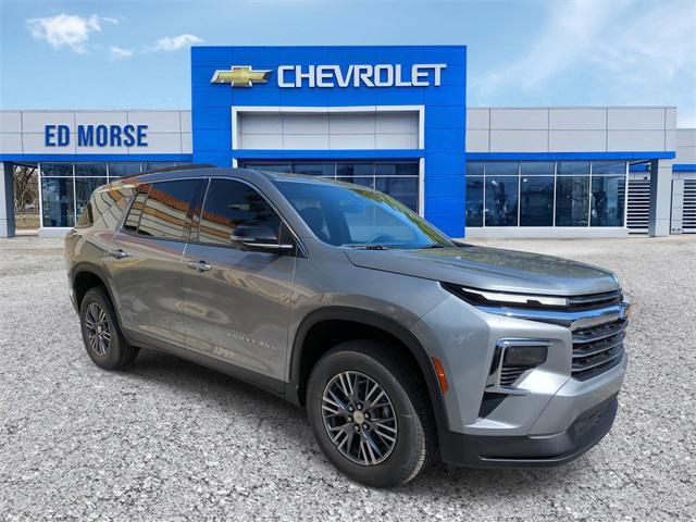 new 2025 Chevrolet Traverse car, priced at $42,532