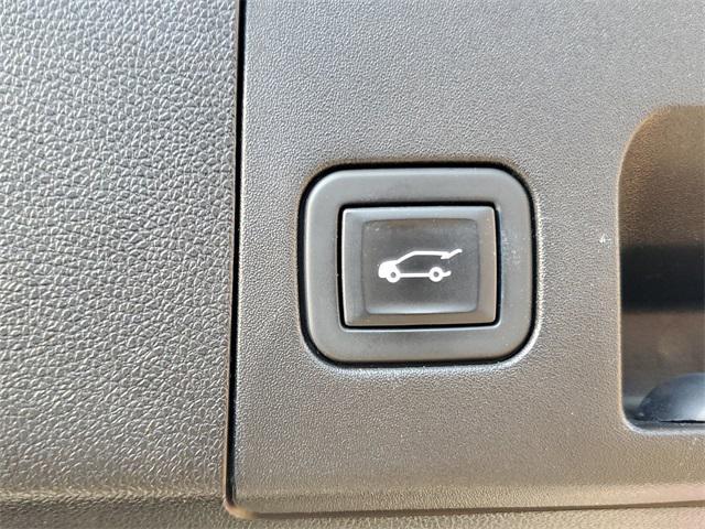 used 2021 Cadillac XT4 car, priced at $23,250