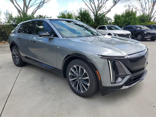 new 2025 Cadillac LYRIQ car, priced at $60,590