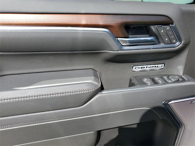 new 2025 GMC Sierra 1500 car
