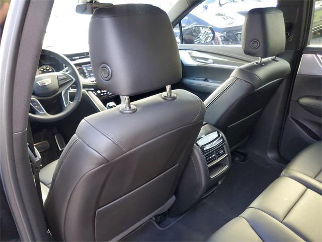 used 2022 Cadillac XT5 car, priced at $33,895