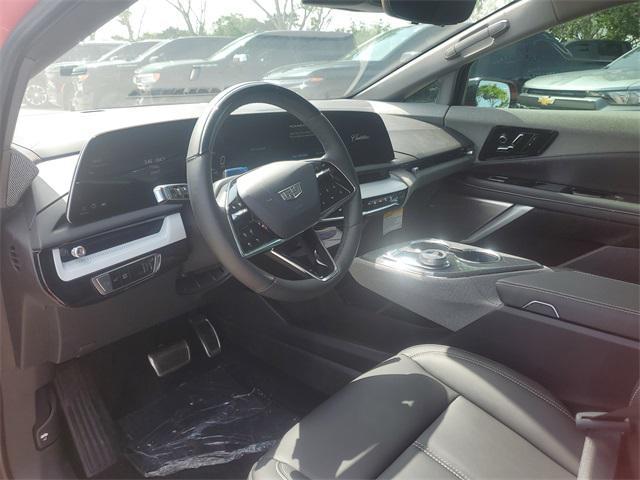 new 2025 Cadillac OPTIQ car, priced at $55,615