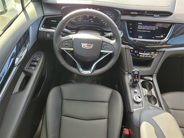 new 2025 Cadillac XT6 car, priced at $59,515