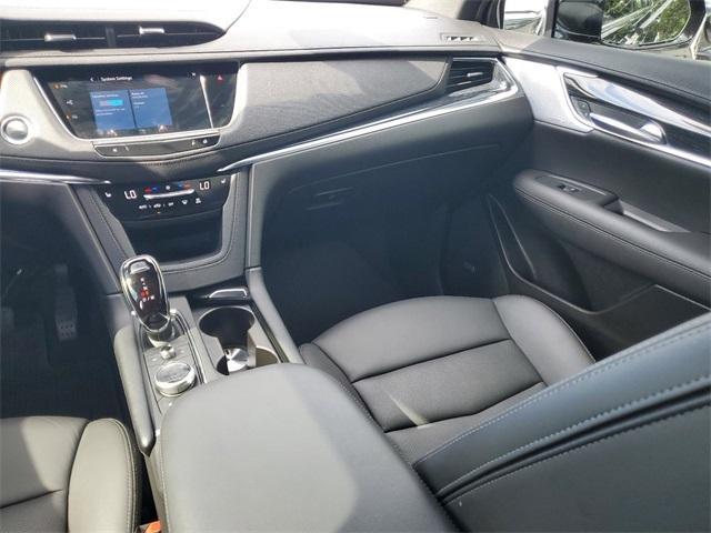 used 2024 Cadillac XT5 car, priced at $51,471