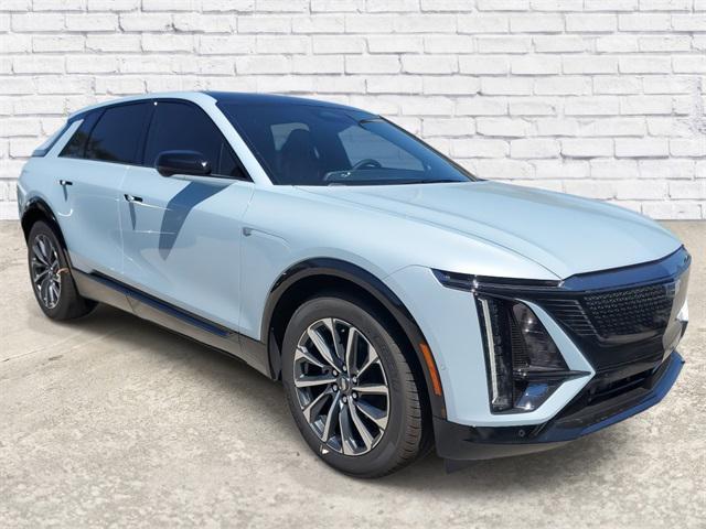 new 2025 Cadillac LYRIQ car, priced at $61,115