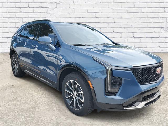 new 2025 Cadillac XT4 car, priced at $43,415