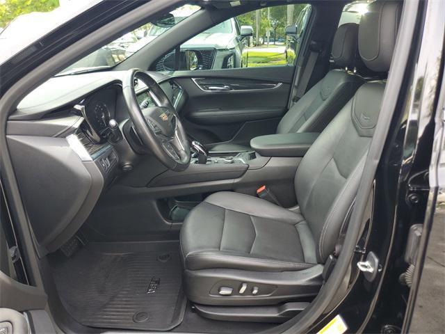 used 2020 Cadillac XT5 car, priced at $22,982
