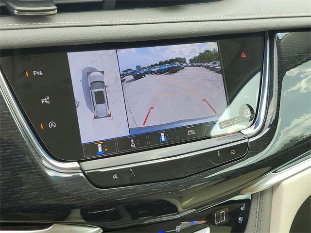 new 2025 Cadillac XT6 car, priced at $50,040