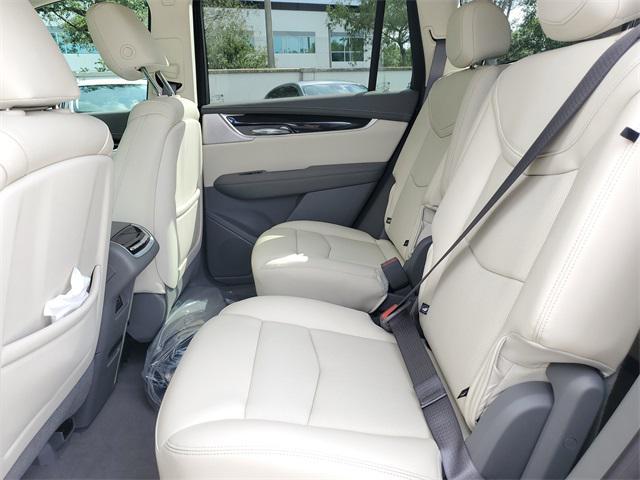 new 2025 Cadillac XT6 car, priced at $50,040