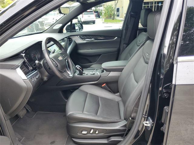 used 2023 Cadillac XT6 car, priced at $38,995