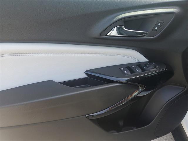 new 2025 Chevrolet Trax car, priced at $25,735