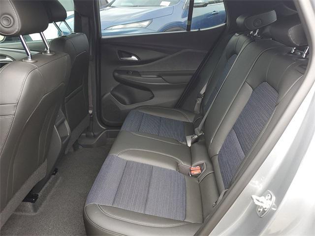 new 2025 Buick Envista car, priced at $25,275