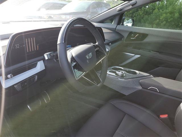 new 2025 Cadillac OPTIQ car, priced at $54,390