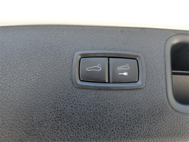 used 2022 Porsche Macan car, priced at $47,425