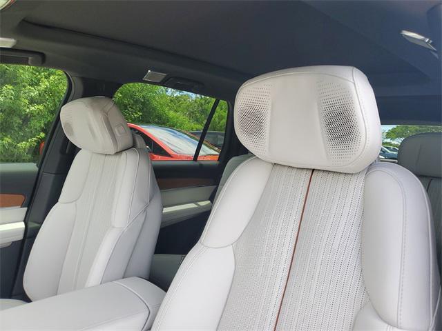 new 2026 Cadillac VISTIQ car, priced at $80,914