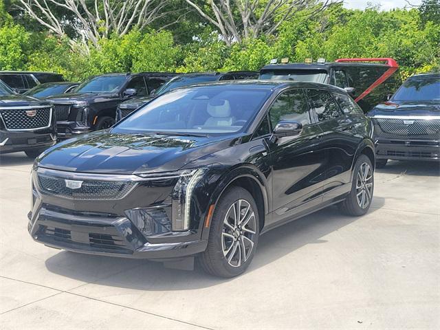 new 2025 Cadillac OPTIQ car, priced at $54,990