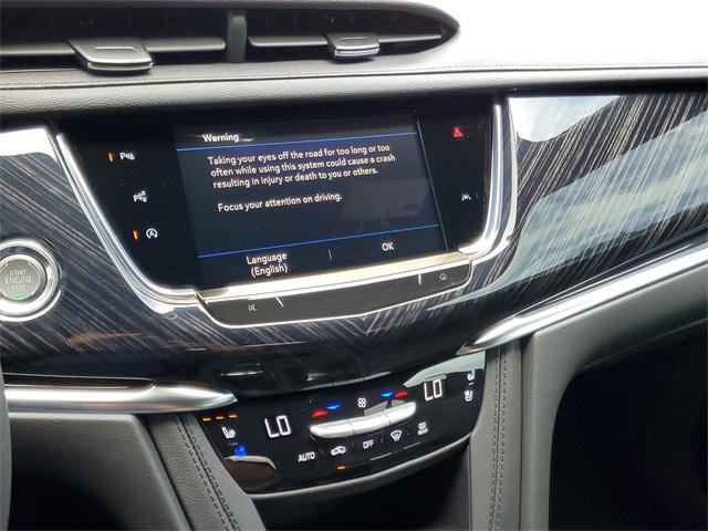 new 2025 Cadillac XT6 car, priced at $58,290