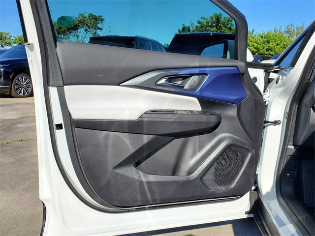 new 2026 Chevrolet Equinox EV car, priced at $38,277