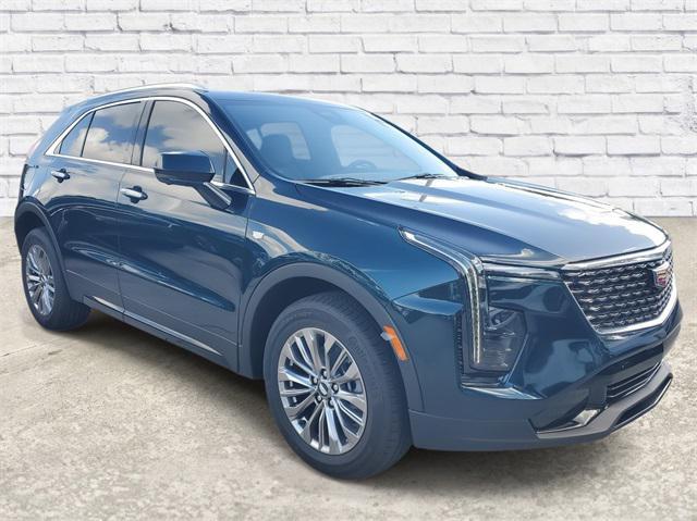 new 2025 Cadillac XT4 car, priced at $41,615