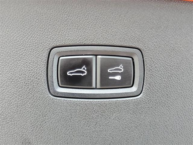 used 2021 Porsche Cayenne car, priced at $44,871