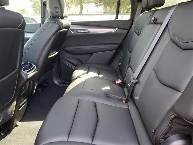 new 2025 Cadillac XT6 car, priced at $50,165