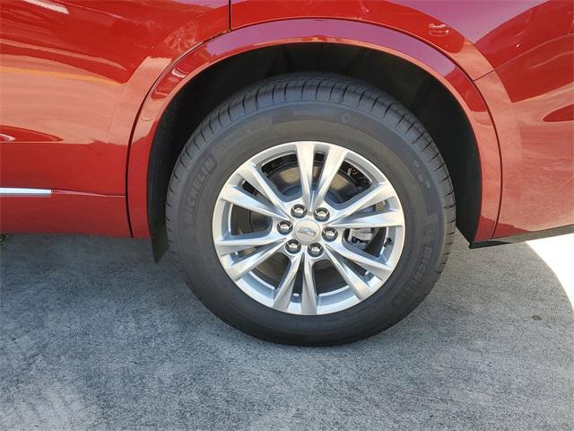 new 2025 Cadillac XT6 car, priced at $50,165