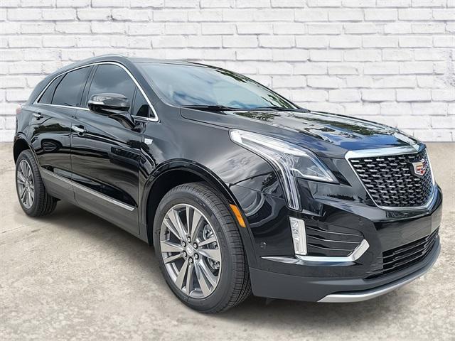 new 2025 Cadillac XT5 car, priced at $54,890