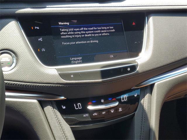 new 2025 Cadillac XT5 car, priced at $54,590