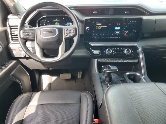 used 2023 GMC Sierra 1500 car, priced at $45,998