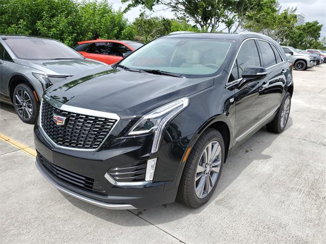 new 2025 Cadillac XT5 car, priced at $54,025