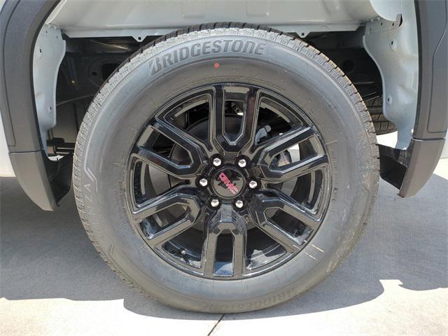new 2025 GMC Sierra 1500 car, priced at $49,900