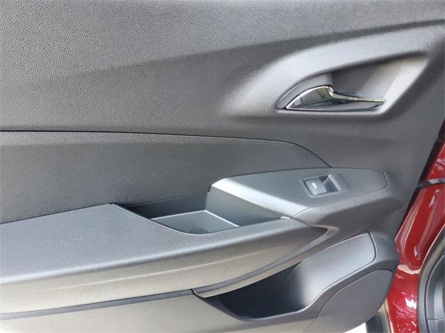 used 2025 Chevrolet Trax car, priced at $22,500