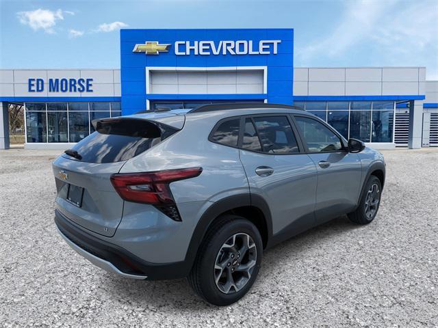new 2025 Chevrolet Trax car, priced at $24,211
