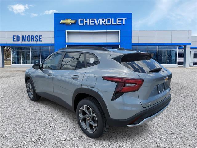 new 2025 Chevrolet Trax car, priced at $24,211