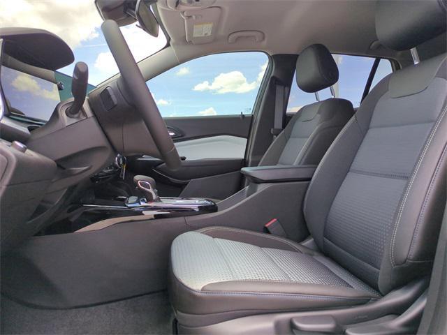 new 2025 Chevrolet Trax car, priced at $24,211