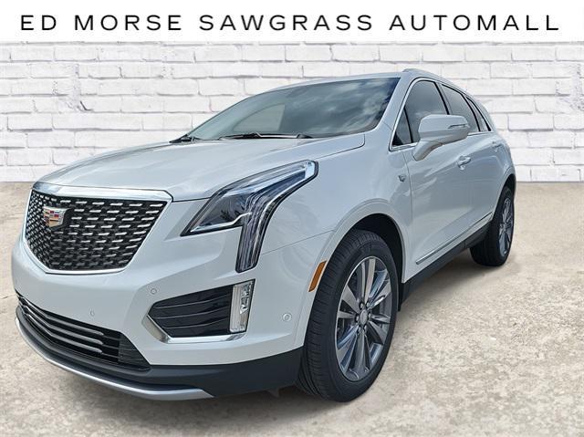 new 2025 Cadillac XT5 car, priced at $55,490