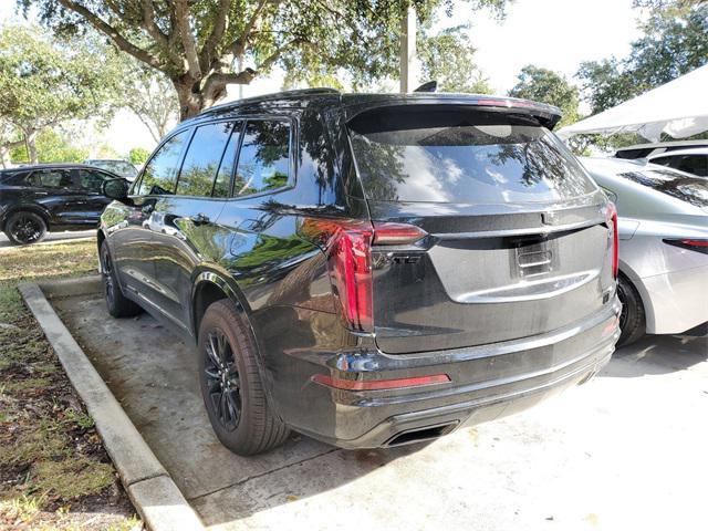 used 2022 Cadillac XT6 car, priced at $29,999