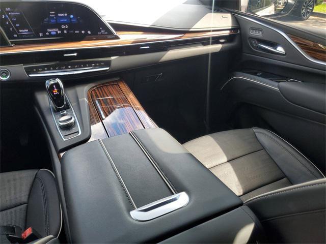 used 2022 Cadillac Escalade ESV car, priced at $63,250