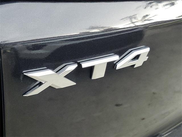 used 2022 Cadillac XT4 car, priced at $21,995