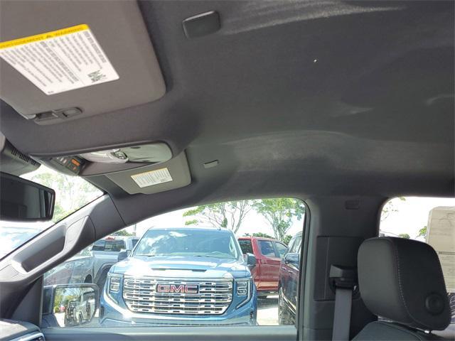 new 2025 GMC Canyon car, priced at $41,511