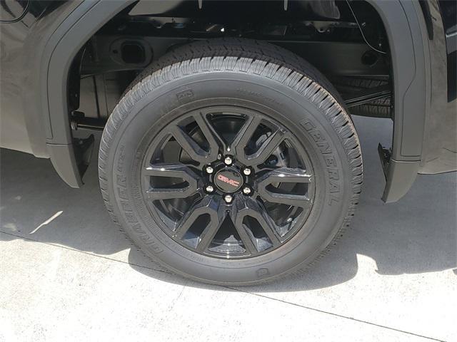 new 2025 GMC Sierra 1500 car, priced at $44,805