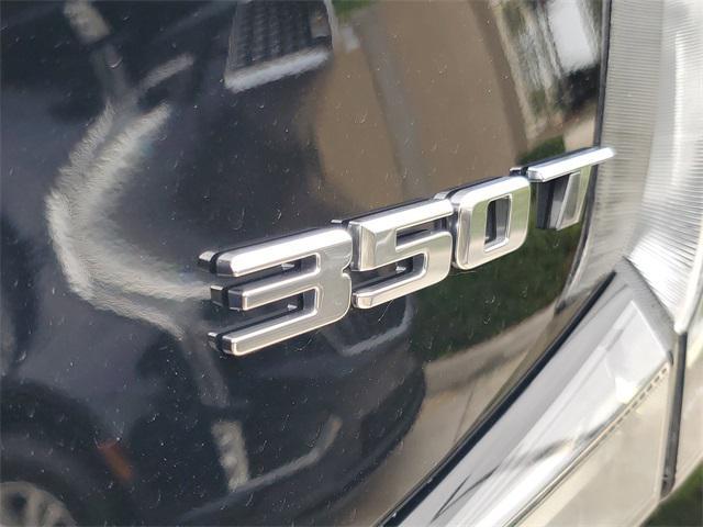 used 2022 Cadillac XT4 car, priced at $24,898