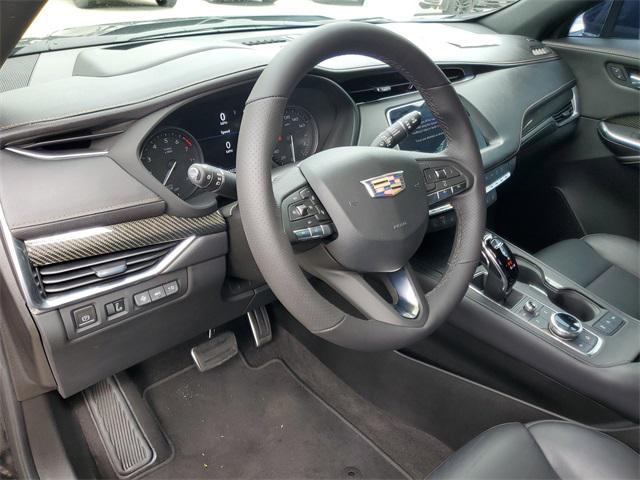 used 2022 Cadillac XT4 car, priced at $24,898