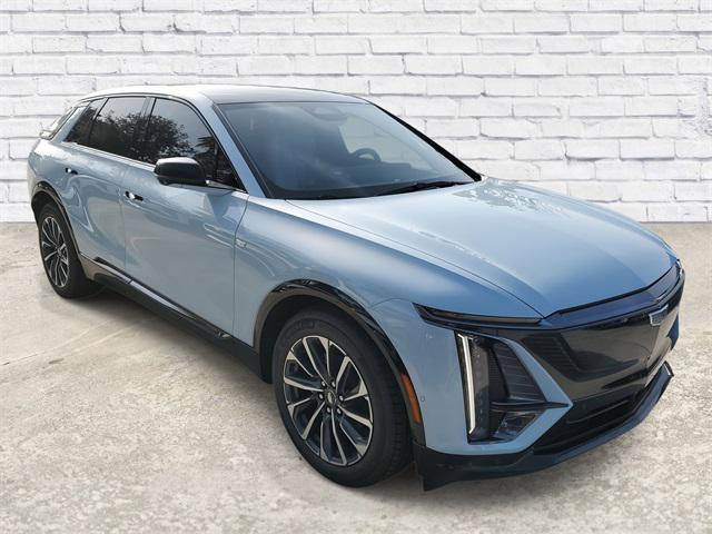 new 2025 Cadillac LYRIQ car, priced at $61,514