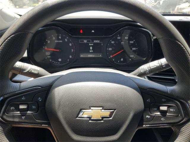 used 2025 Chevrolet Trax car, priced at $18,850