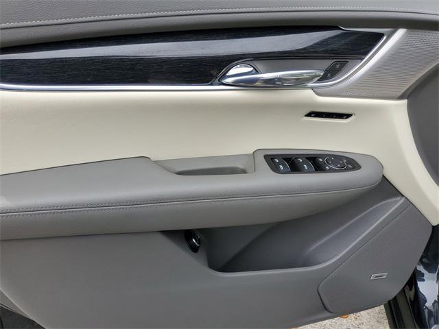 used 2023 Cadillac XT6 car, priced at $37,619