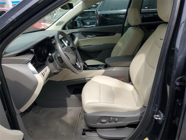 used 2023 Cadillac XT6 car, priced at $37,619