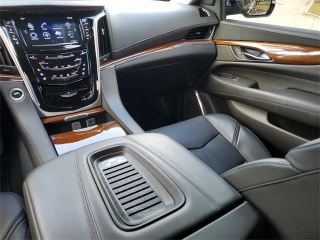 used 2020 Cadillac Escalade car, priced at $42,499